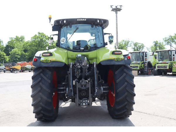 Трактор Claas Axion 850 (2016)