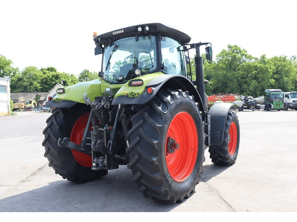 Трактор Claas Axion 850 (2016)