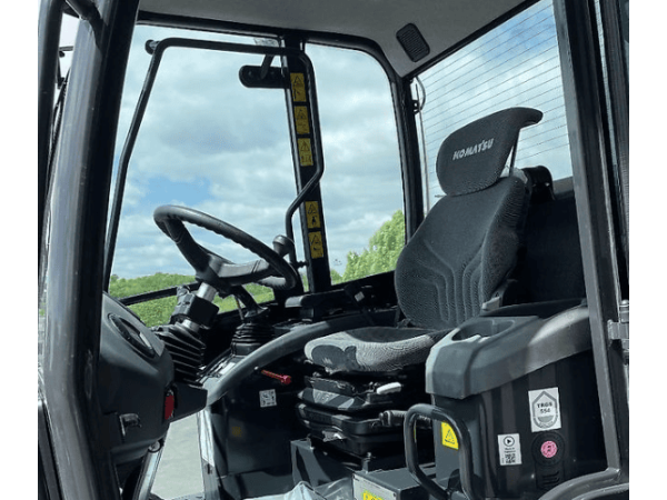 Екскаватор-навантажувач Komatsu WA 70M (2022)