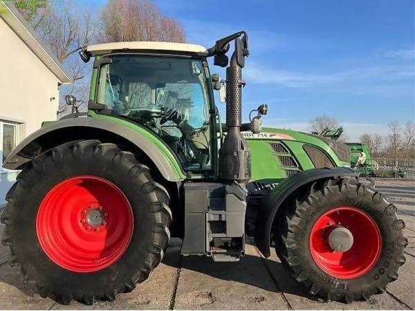 Трактор Fendt 714 Vario (2014)