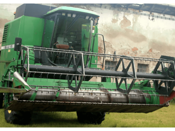Комбайн John Deere 1177 (1989)