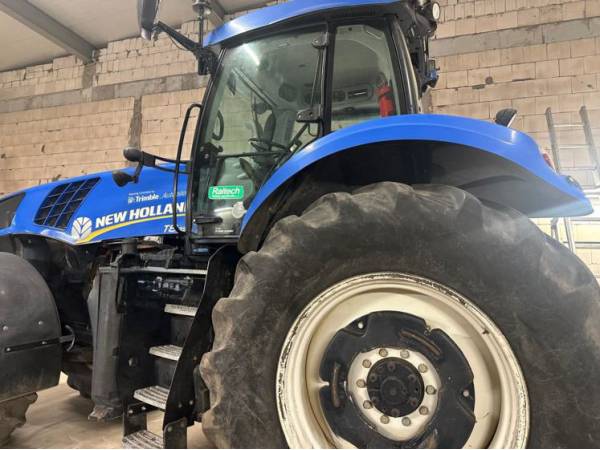 Трактор New Holland T8.390 (2013)