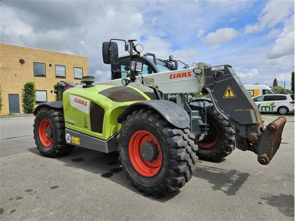 Телескопічний навантажувач Claas 9055 Scorpion (2015)