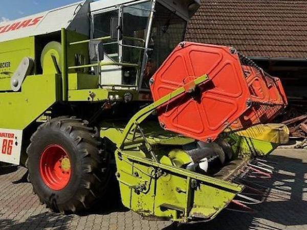 Комбайн Claas Dominator 86 (1983)