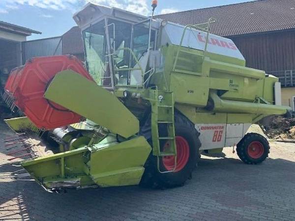 Комбайн Claas Dominator 86 (1983)