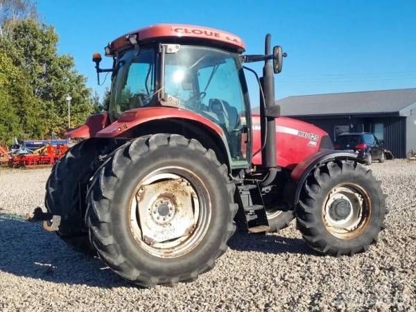 Трактор Case IH MXU 125 (2008)