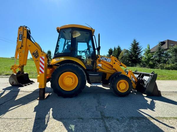 Екскаватор-навантажувач JCB 3CX (2006)
