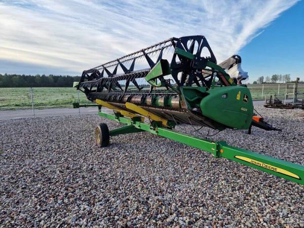 Комбайн John Deere T660 (2014)