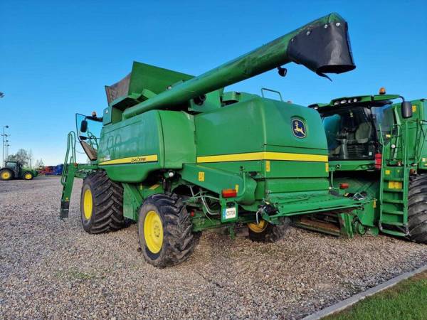 Комбайн John Deere T660 (2014)