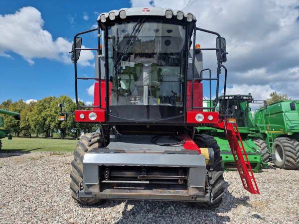 Комбайн Massey Ferguson Activia 7340 (2016)