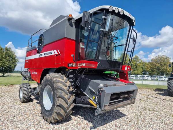Комбайн Massey Ferguson Activia 7340 (2016)