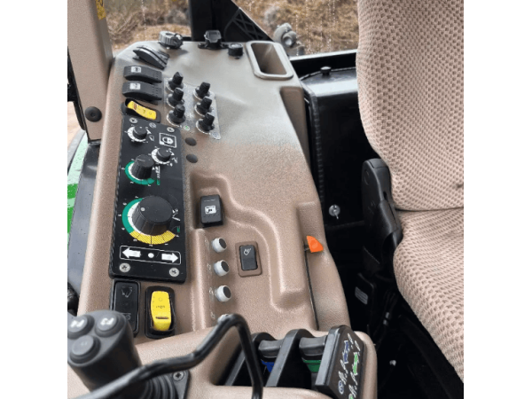 Трактор John Deere 5105 (2018)