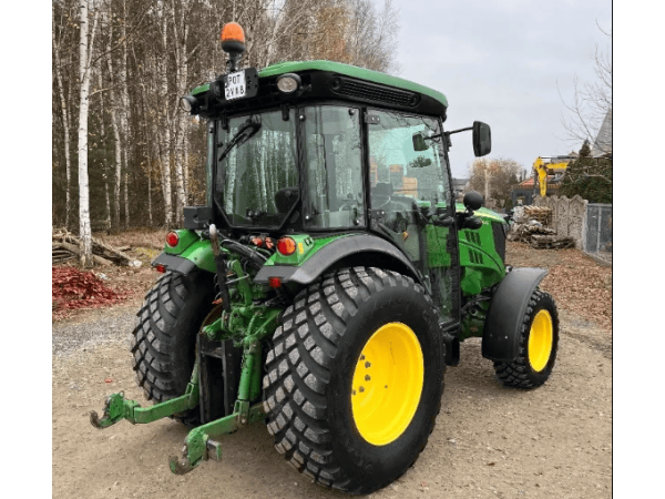 Трактор John Deere 5105 (2018)