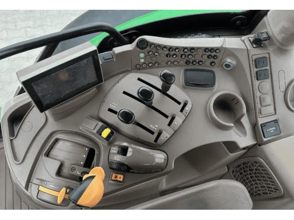 Трактор John Deere 6130R (2018)