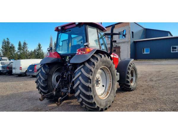 Трактор Case IH MXM 140 (2003)