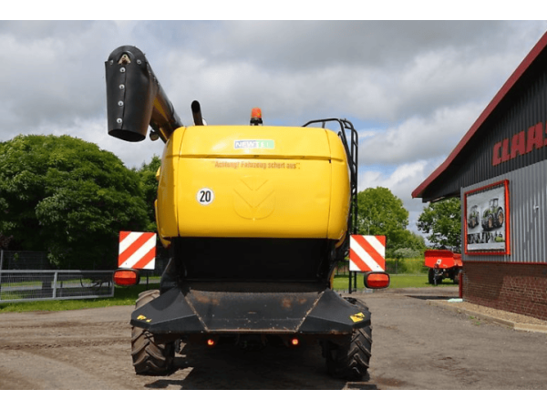 Комбайн New Holland CX 860 (2004)