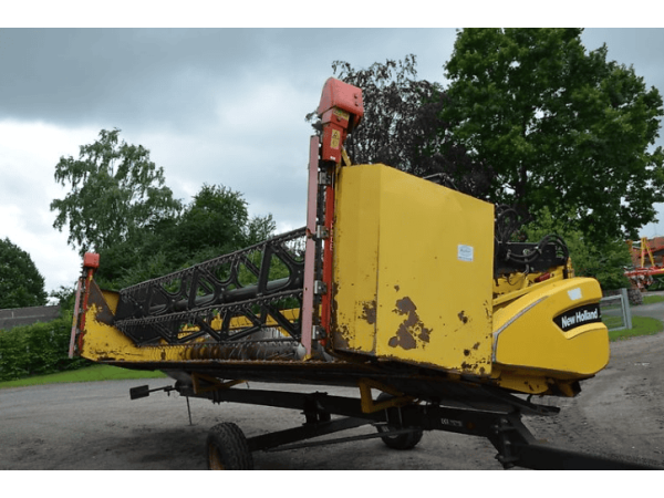 Комбайн New Holland CX 860 (2004)
