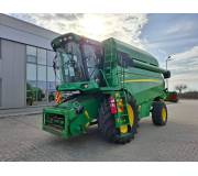 Комбайн John Deere W440