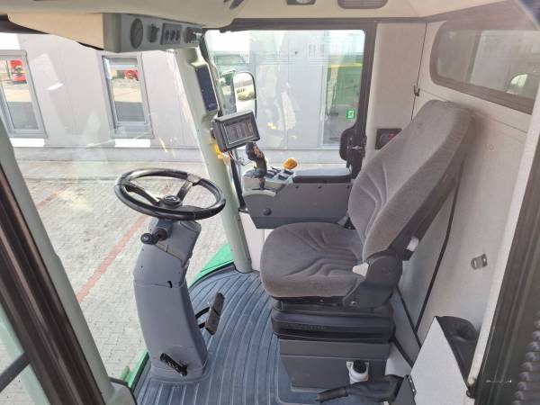 Комбайн John Deere W440 (2017)
