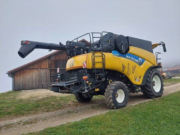 Комбайн New Holland CR 9.80 (2015)
