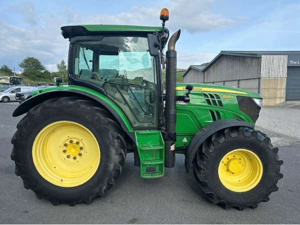 Трактор John Deere 6125R (2015)