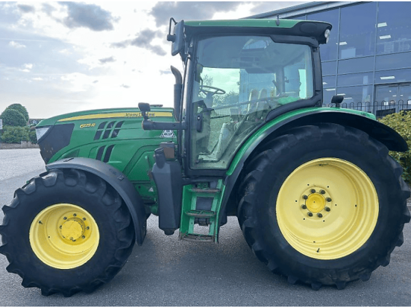 Трактор John Deere 6125R (2015)