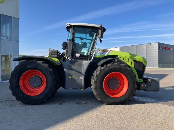Трактор Claas Xerion 5000 (2016)