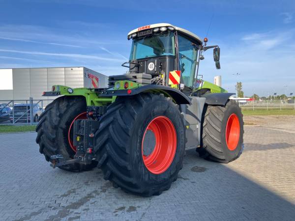 Трактор Claas Xerion 5000 (2016)