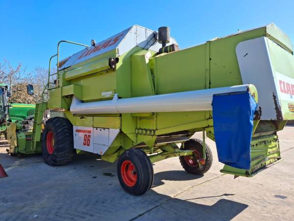 Комбайн Claas Dominator 96 (1985)