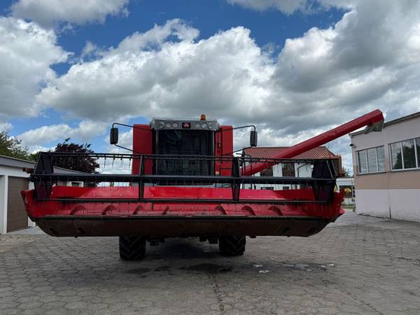 Комбайн Massey Ferguson 7254 (2001)