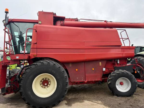 Комбайн Case IH 2388 (2006)
