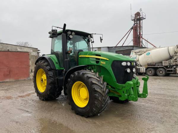 Трактор John Deere 7930 (2007)
