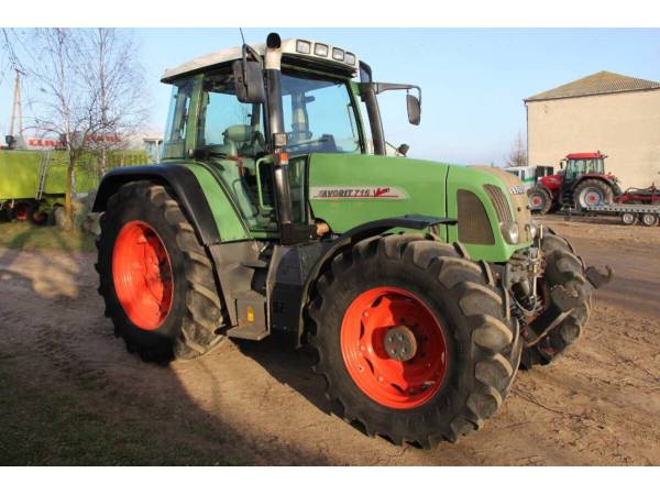 Трактор Fendt 716 Vario (2002)