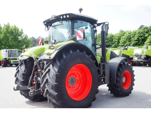 Трактор Claas Axion 850 (2023)