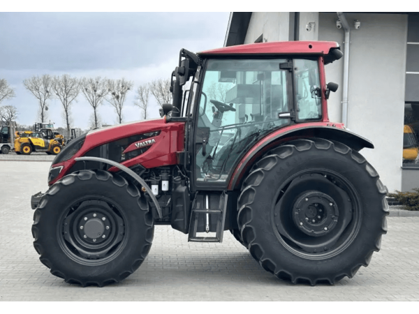 Трактор Valtra A 104 (2017)