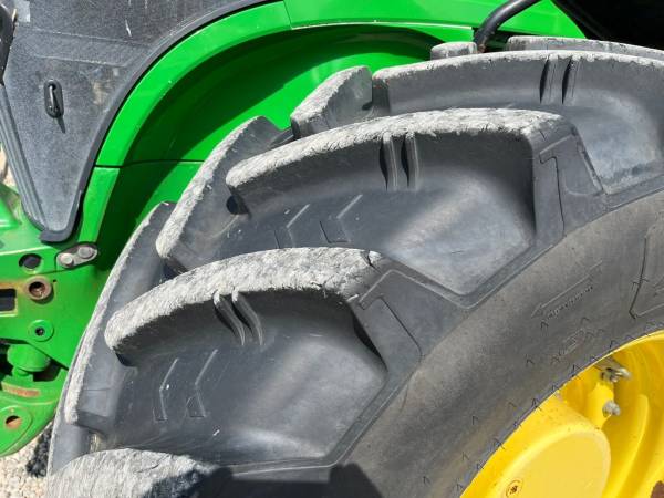 Трактор John Deere 7280R (2012)