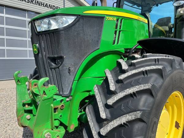 Трактор John Deere 7280R (2012)