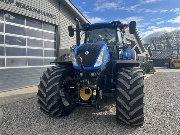 Трактор New Holland  T7.315 (2017)
