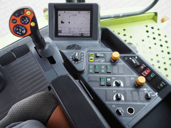 Комбайн Claas Lexion 580 (2007)
