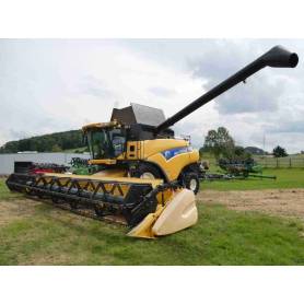 Комбайн New Holland CR 9090 (2011)