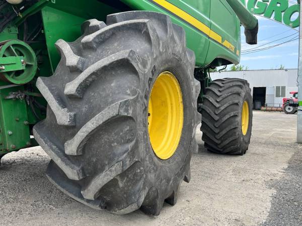 Комбайн John Deere 9770 STS (2008)