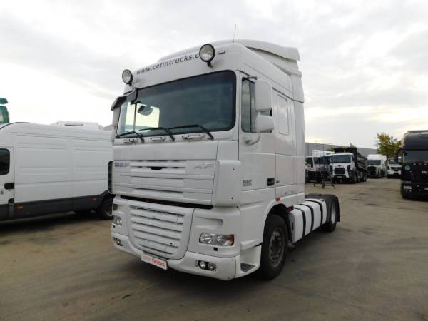 Тягач DAF Xf 105.460 (2008)