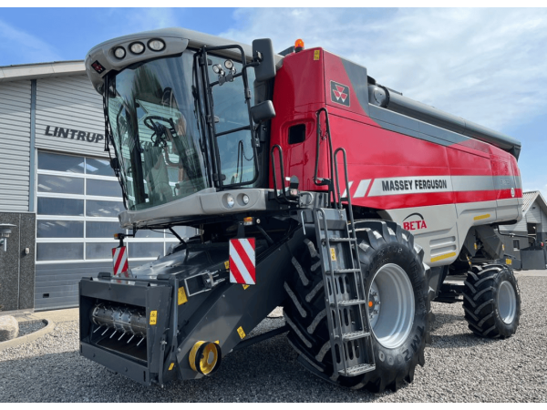Комбайн Massey Ferguson 7370 (2012)