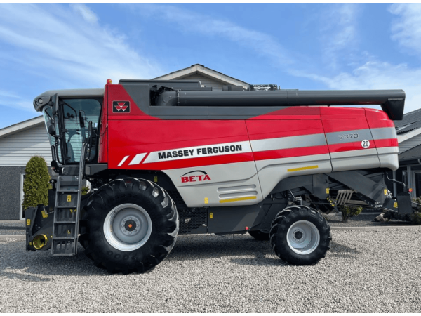 Комбайн Massey Ferguson 7370 (2012)