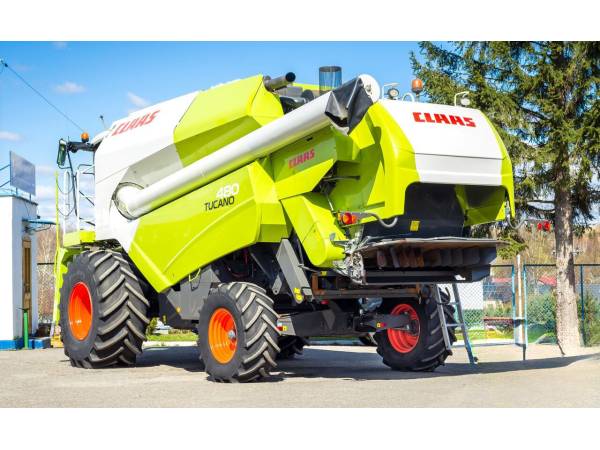 Комбайн Claas Tucano 480 (2011)