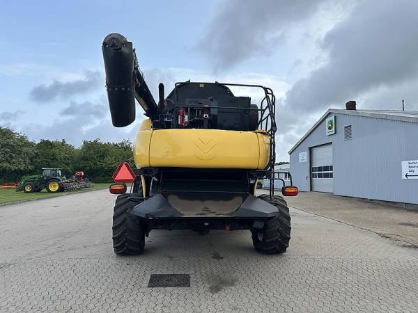 Комбайн New Holland CR 980 (2005)