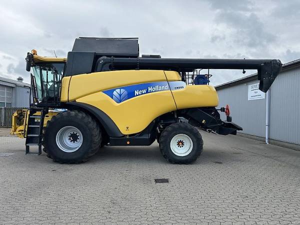 Комбайн New Holland CR 980 (2005)
