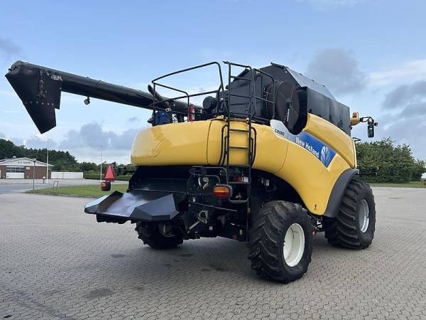 Комбайн New Holland CR 980 (2005)