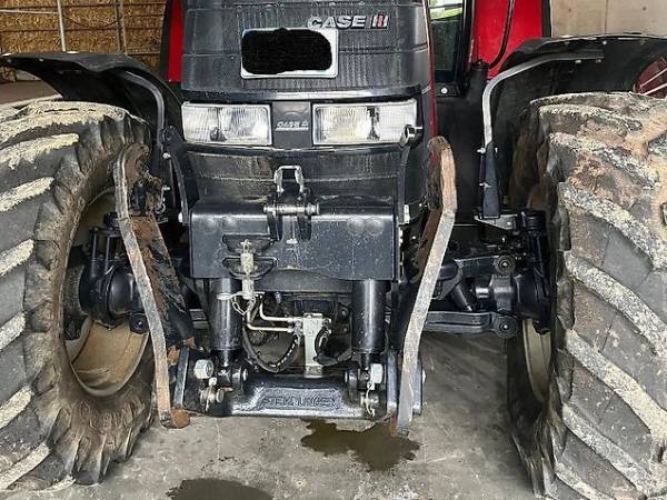 Трактор Case IH CVX 150 (2011)