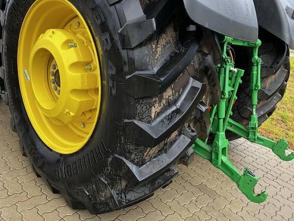 Трактор John Deere 7R 350 (2022)